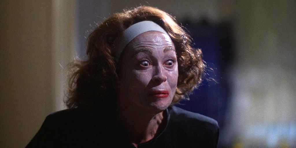 Mommie Dearest (1981)